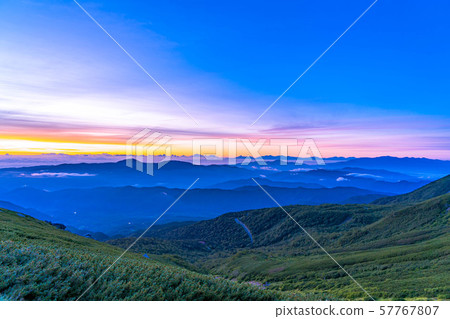 Norikura Kogen Morning glow [Nagano Prefecture] 57767807