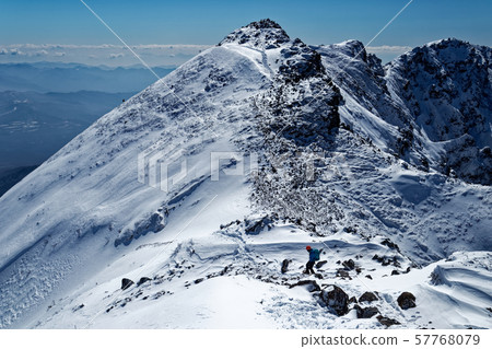 Climbers going on the Yatsugatake mountain range and Yokodake ridgeline in the severe winter 57768079