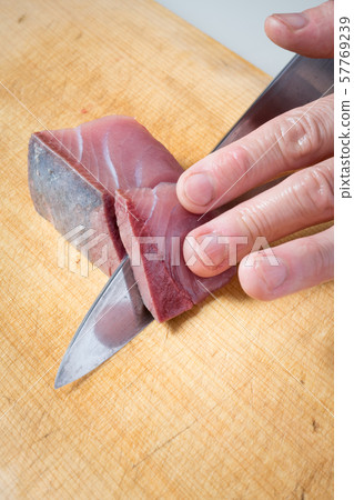 我畫了一條魚生魚片 我畫了一條魚生魚片 57769239