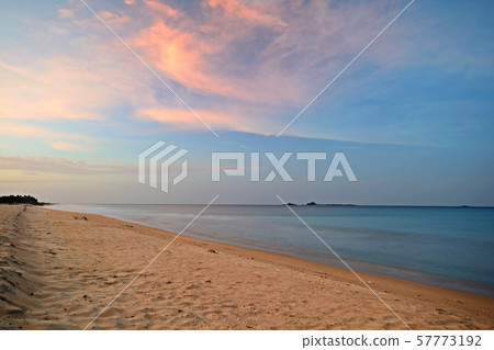 Sunset over desert beach at Nilaveli, Sri Lanka Sunset over desert beach at Nilaveli, Sri Lanka 57773192