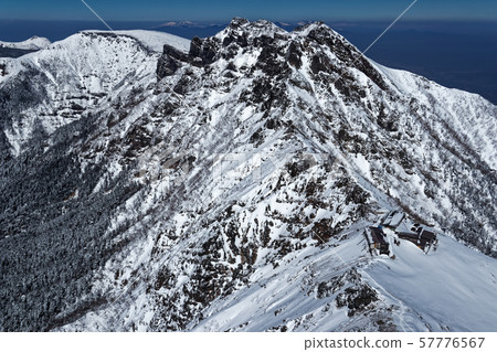 Yatsugatake mountain range · Yokodake and Iwodake from the climb of Akatake 57776567