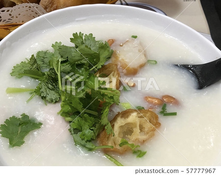 Hong Kong local food 57777967