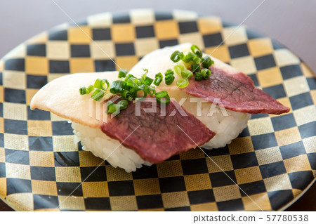 壽司和生魚片 壽司和生魚片 57780538