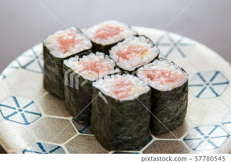 壽司和生魚片 壽司和生魚片 57780545