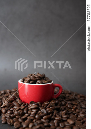 烘焙咖啡和咖啡背景 57788705