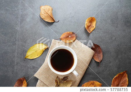 烘焙咖啡和咖啡背景 57788735