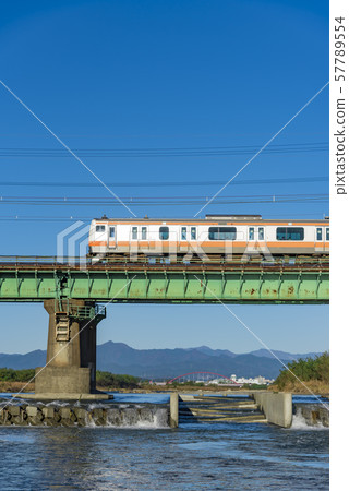 [中央線E233系列多摩川] 57789554