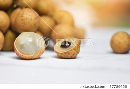 Longan fresh tropical fruit in Thailand - Close up Longan fresh tropical fruit in Thailand - Close up 57789666