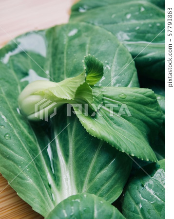 Fresh organic vegetable from Korea, Bok-gyeong-chae 57791863