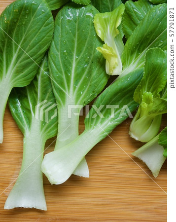 Fresh organic vegetable from Korea, Bok-gyeong-chae 57791871