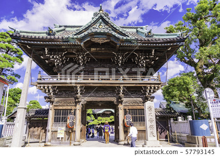 (Tokyo) Shibatama Taishakuten Nitenmon 57793145