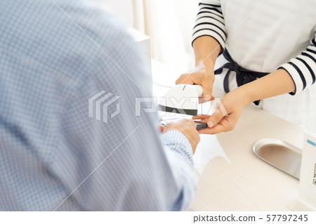Cashless payment Cashless payment 57797245