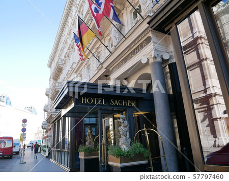 Vienna Vienna 57797460