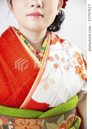 長袖和服的女人 長袖和服的女人 57797917