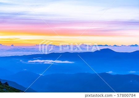 Norikura Kogen Morning glow [Nagano Prefecture] 57800784