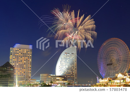 [Kanagawa] Yokohama Opening Fireworks Festival 57803478