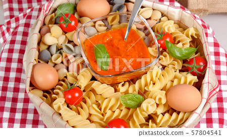 Pasta with tomato sauce and cherry tomatoes 57804541