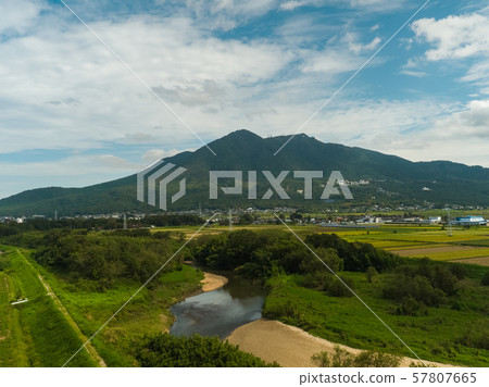 Autumn Sky Tsukuba Fruit 57807665