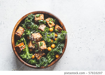 Teriyaki tofu salad with kale and chickpeas  57810207