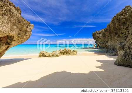 Kurimajima, Miyakojima_Hidden beach Kurimajima, Miyakojima_Hidden beach 57813591