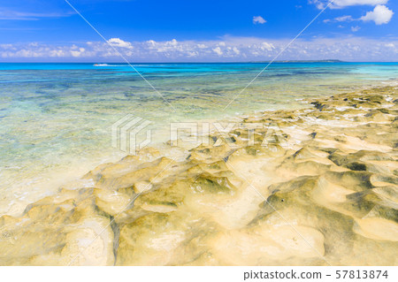 Kurima Island _ Nagamahama pothole 57813874