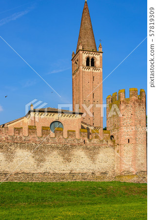 The city walls of Montagnana 57819309