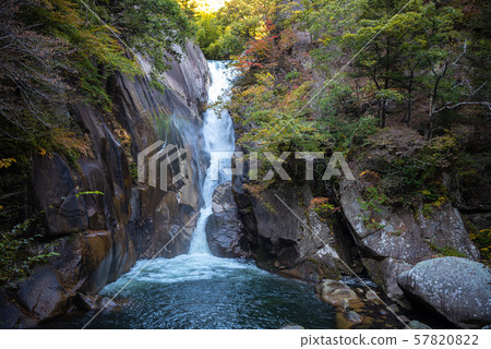 Shosenkyo Sensen-taki秋季秋葉山水長廊日本甲山市甲府市 57820822
