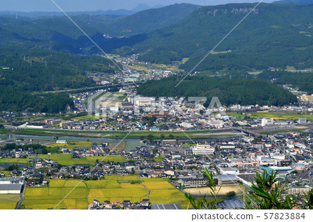 大分縣久住町桐生山頂的景色 大分縣久住町桐生山頂的景色 57823884