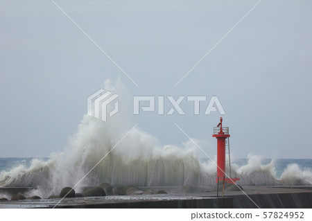 秋市漁港 57824952