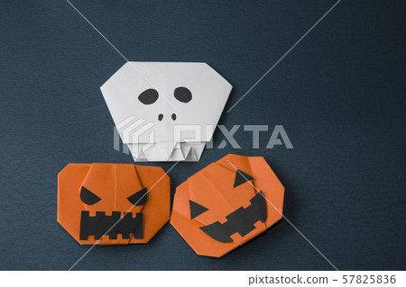 Halloween pattern Halloween pattern 57825836