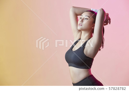 Female sports athlete 57828782
