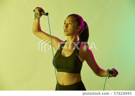女體育運動員 女體育運動員 57828945