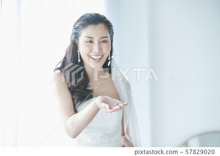 女人的新娘 女人的新娘 57829020