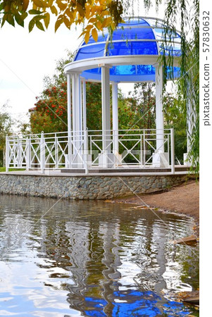 Rotunda on the shore of the pond Rotunda on the shore of the pond 57830632
