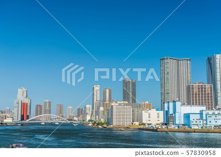 High-rise apartment in the Bay Area High-rise apartment in the Bay Area 57830958