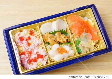 Bowl of rice topped with sashimi Bowl of rice topped with sashimi 57831769