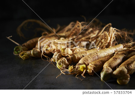 Ginseng 57833704