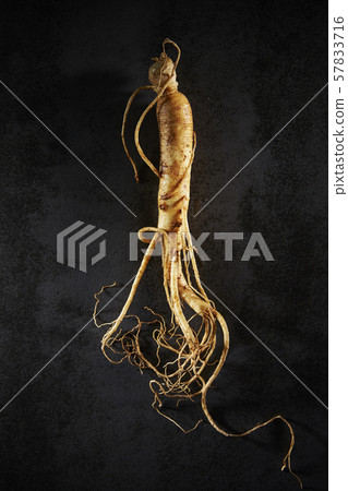 Ginseng 57833716