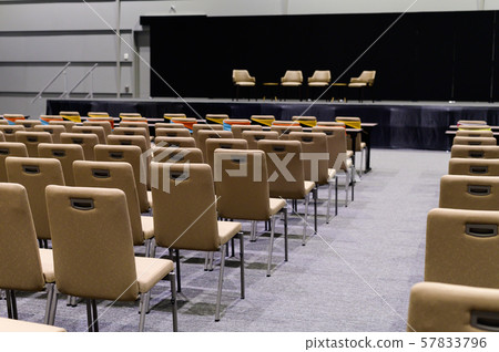 Empty presentation room ready for meeting 57833796