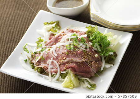 Roast beef salad 7 Roast beef salad 7 57857509