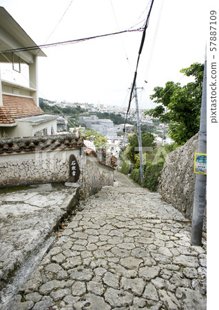 Okinawa Shuri Kinjocho stone paved road 57887109