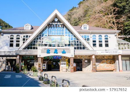 Mt. Takao (Spring): Kiyotaki Station / Yamabuchi Station Mt. Takao (Spring): Kiyotaki Station / Yamabuchi Station 57917652