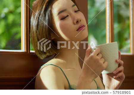 女性生活方式 57918901
