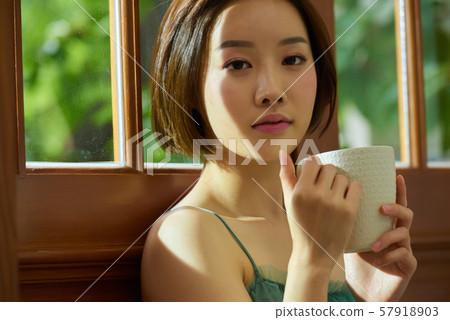 Female Lifestyle Female Lifestyle 57918903