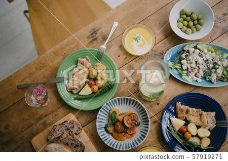 Dining table Dining table 57919271