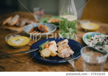 Dining table Dining table 57919285