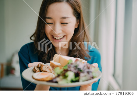 女性生活方式飲食 57919306
