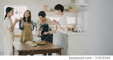 男女生活方式美食 57919393