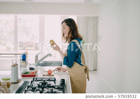 女性生活美食 女性生活美食 57919532