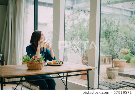 Female lifestyle diet Female lifestyle diet 57919571